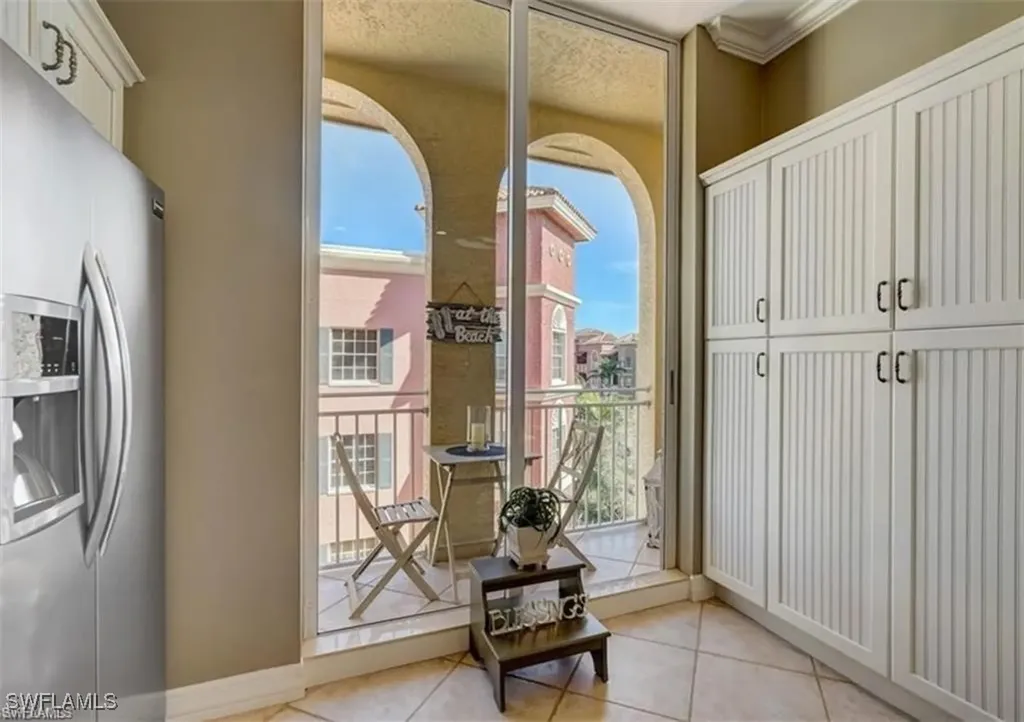450 Bayfront Place Naples FL 34102