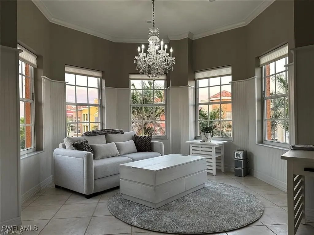 450 Bayfront Place Naples FL 34102