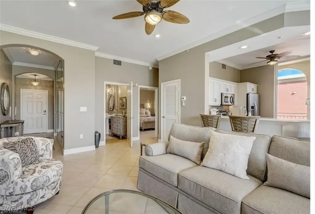 450 Bayfront Place Naples FL 34102