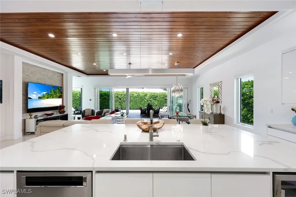 1167 22nd Avenue N Naples FL 34103