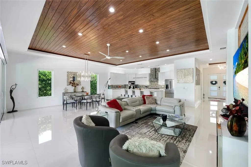 1167 22nd Avenue N Naples FL 34103