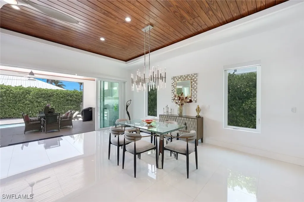 1167 22nd Avenue N Naples FL 34103