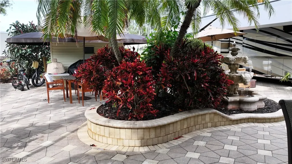 4662 Southern Breeze Drive Naples FL 34114