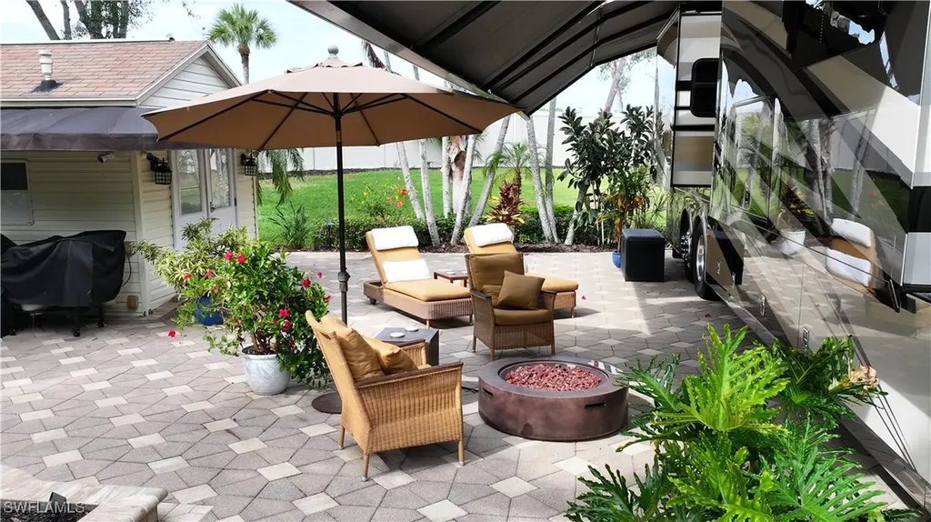 4662 Southern Breeze Drive Naples FL 34114