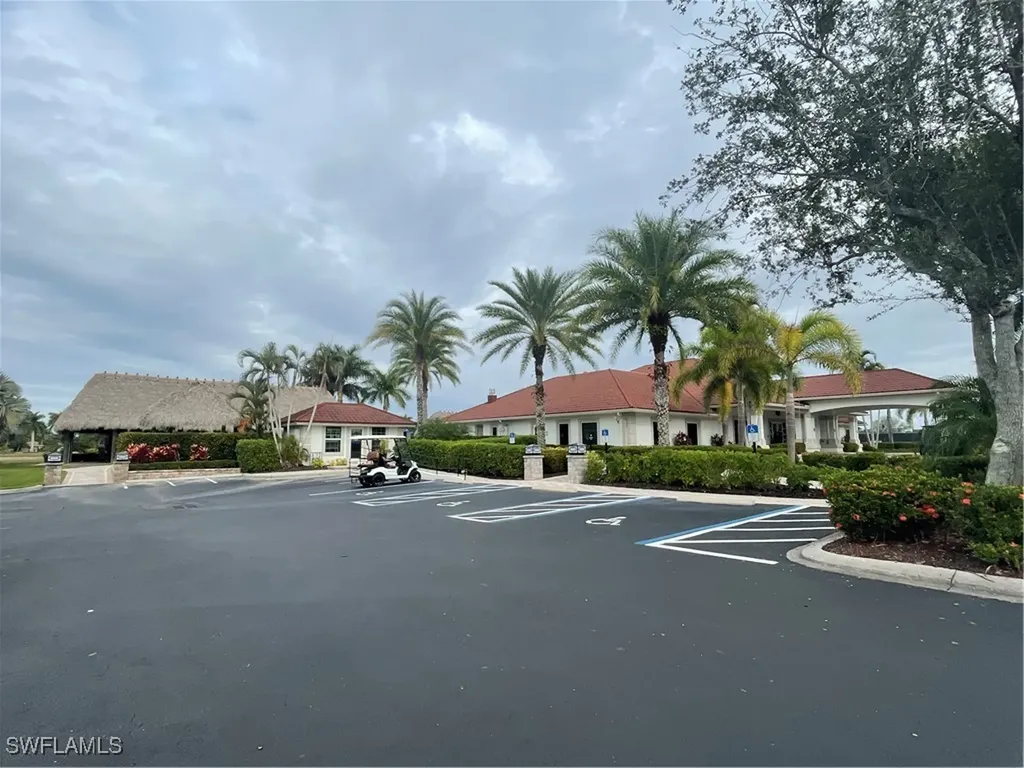 4662 Southern Breeze Drive Naples FL 34114