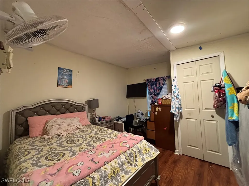 7993 Ebson Drive North Fort Myers FL 33917