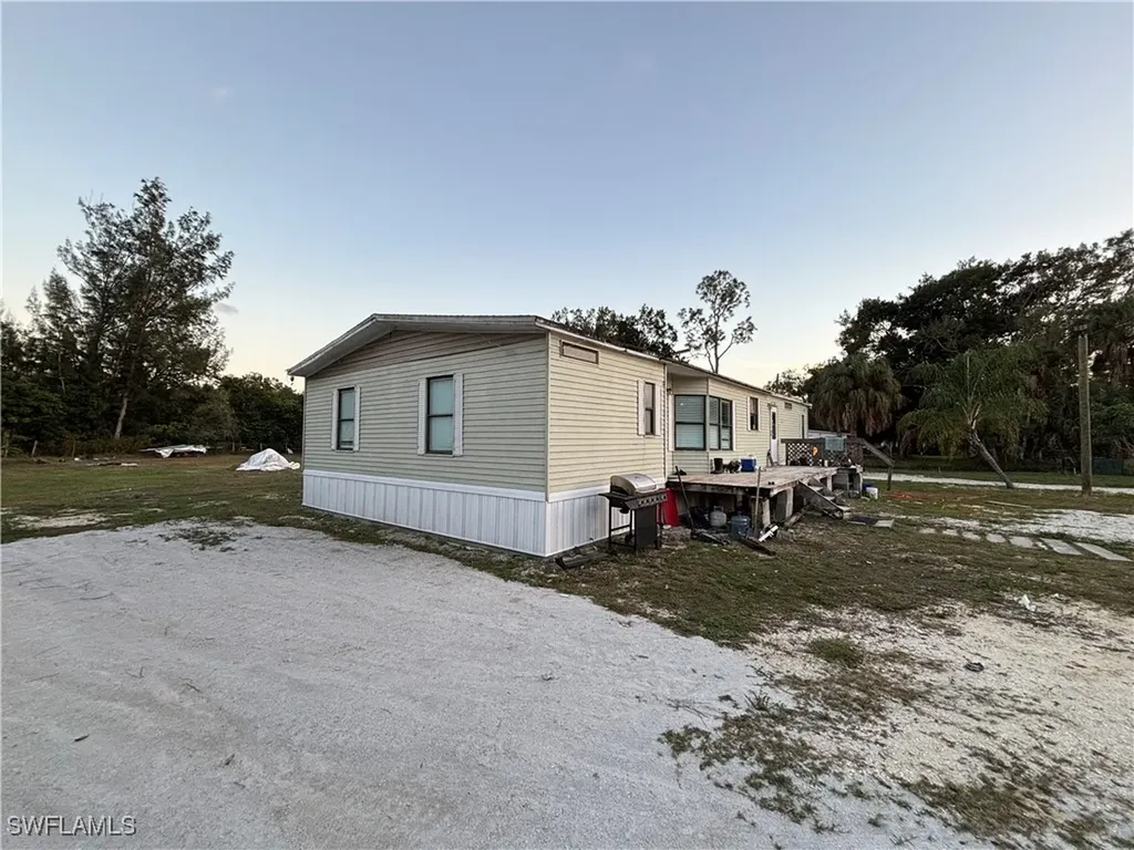 7993 Ebson Drive North Fort Myers FL 33917
