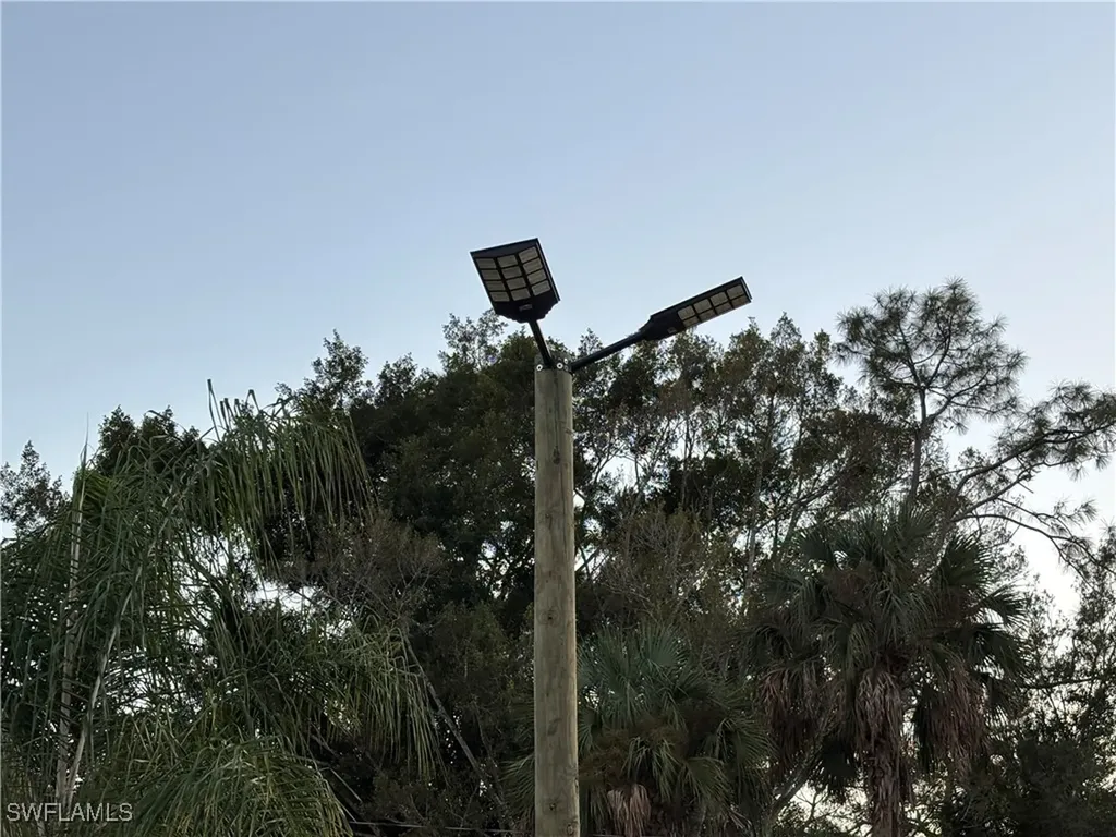 7993 Ebson Drive North Fort Myers FL 33917