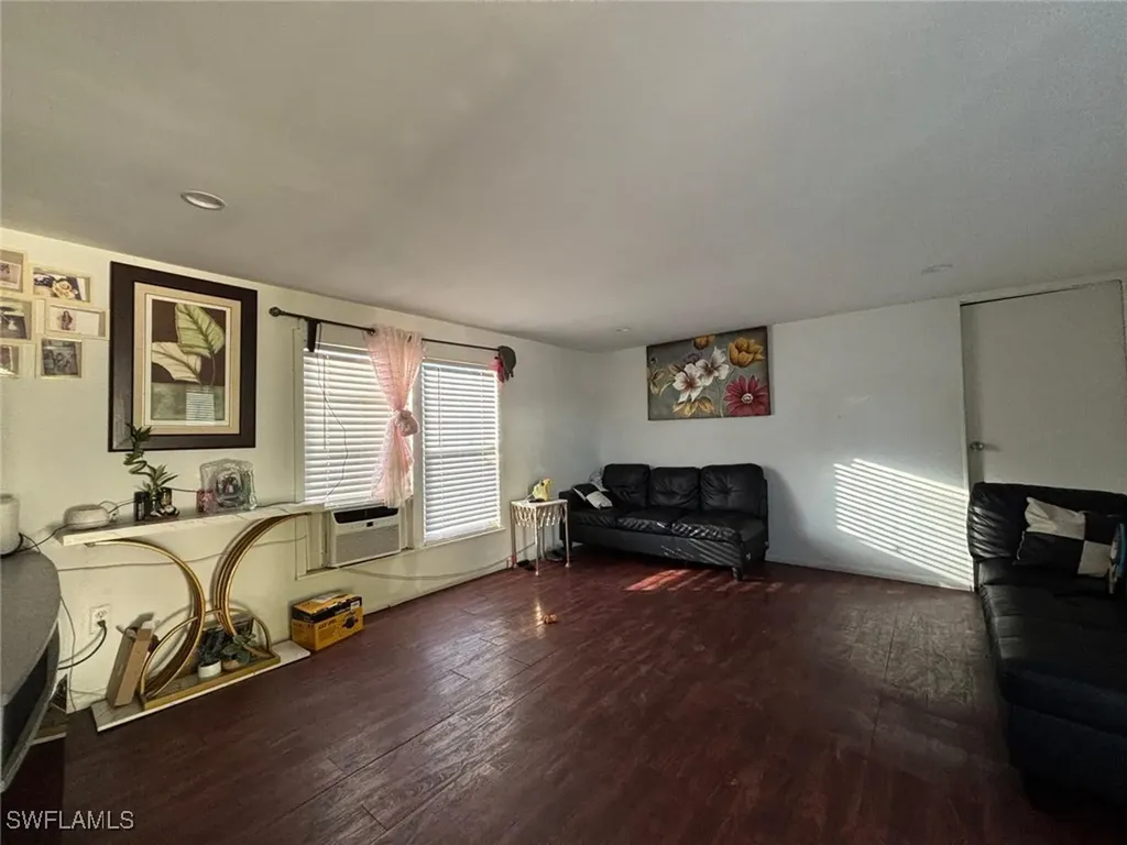 8106 Penny Drive North Fort Myers FL 33917