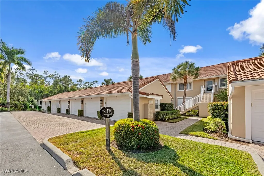 2370 Hidden Lake Court Naples FL 34112