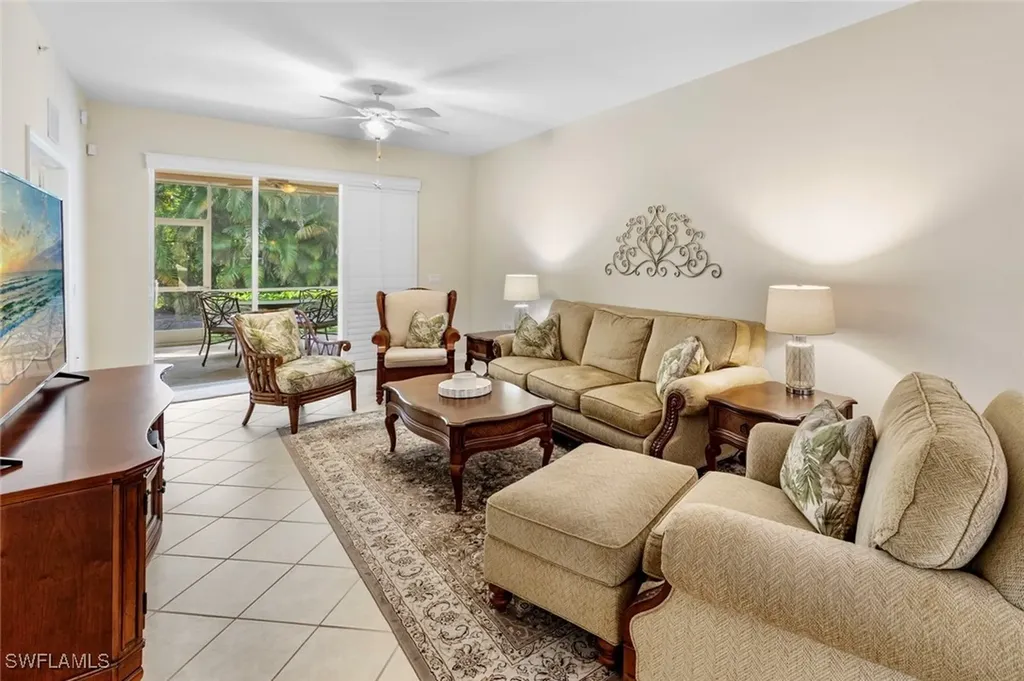 2370 Hidden Lake Court Naples FL 34112