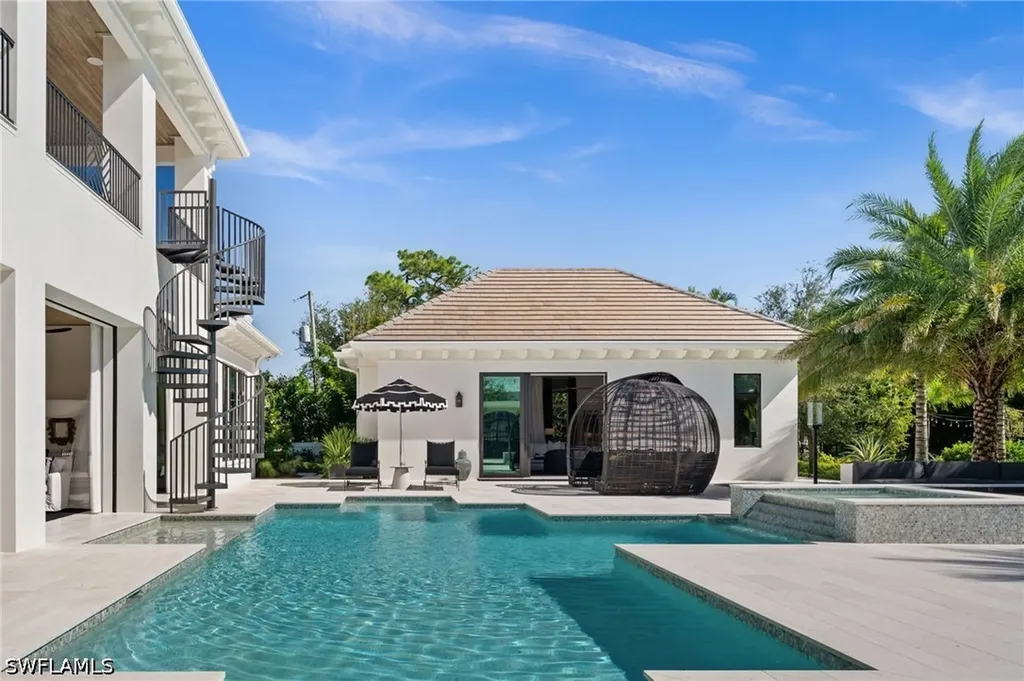 142 Eugenia Drive Naples FL 34108
