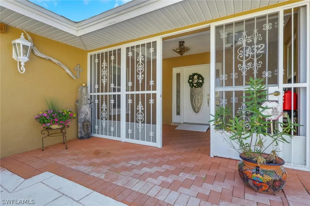 132 Johnnycake Drive Naples FL 34110