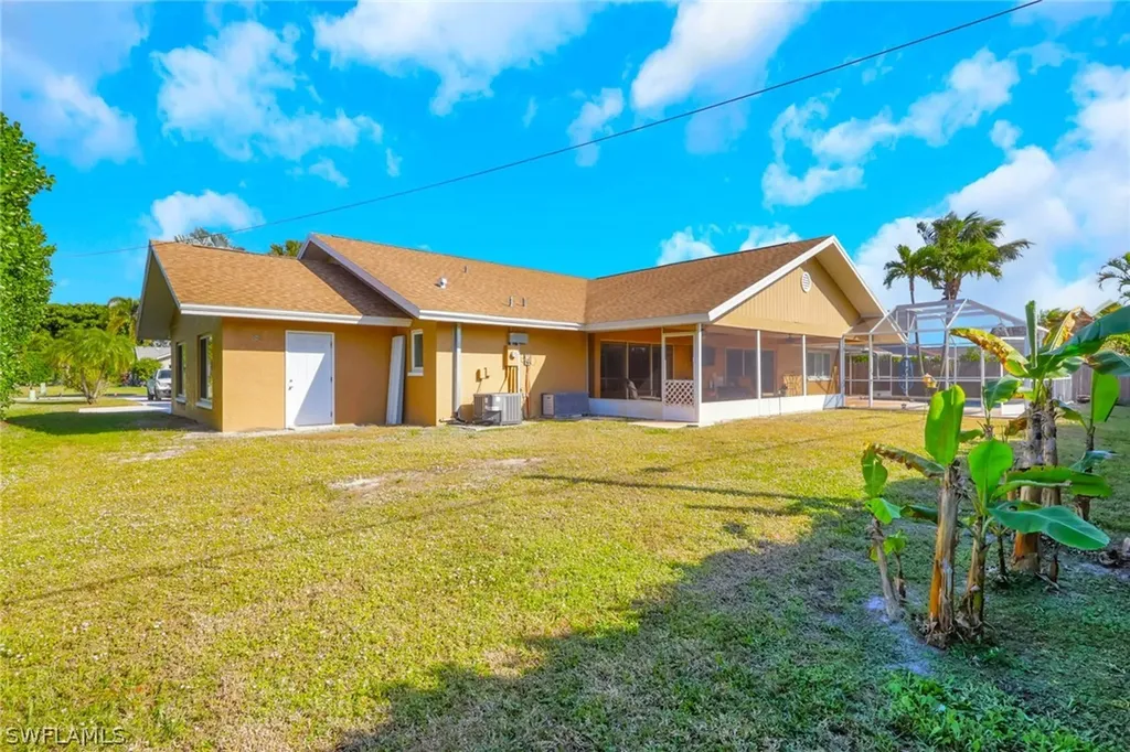 132 Johnnycake Drive Naples FL 34110