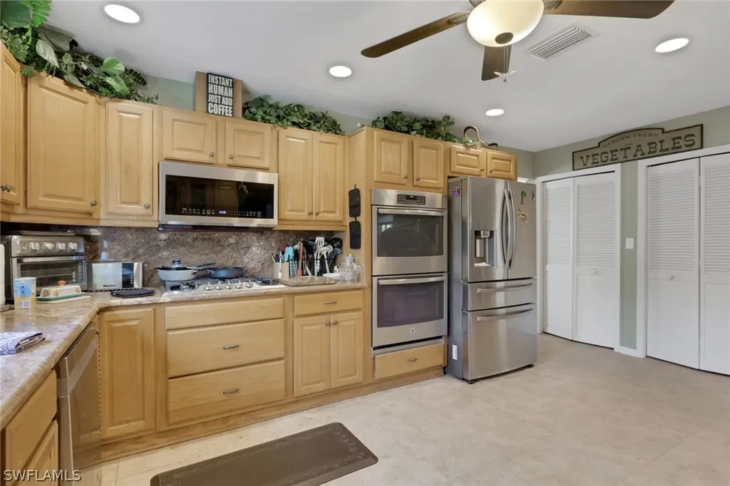 132 Johnnycake Drive Naples FL 34110