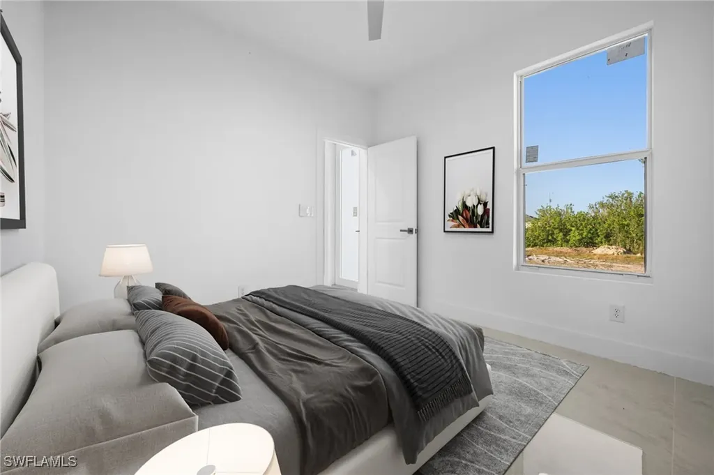 2814 NW 5th Terrace Cape Coral FL 33993