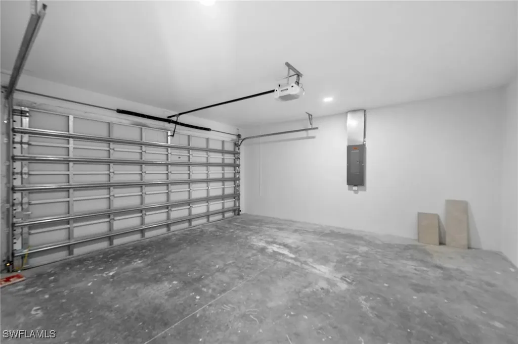 2814 NW 5th Terrace Cape Coral FL 33993