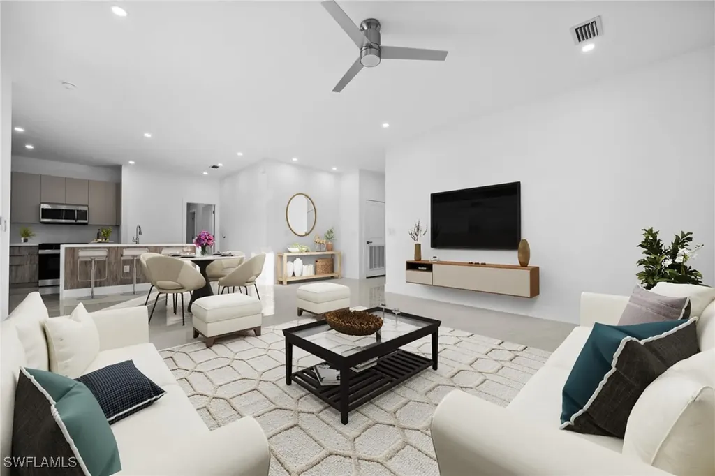 2814 NW 5th Terrace Cape Coral FL 33993