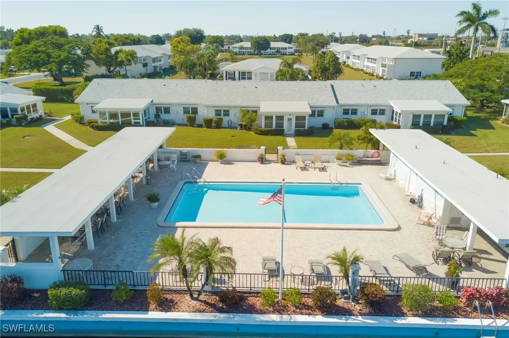 6916 Winkler Road Fort Myers FL 33919