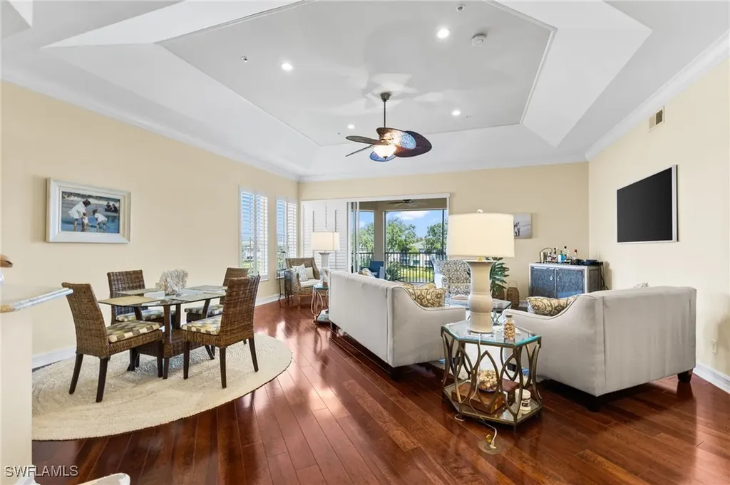 1875 Les Chateaux Boulevard Naples FL 34109