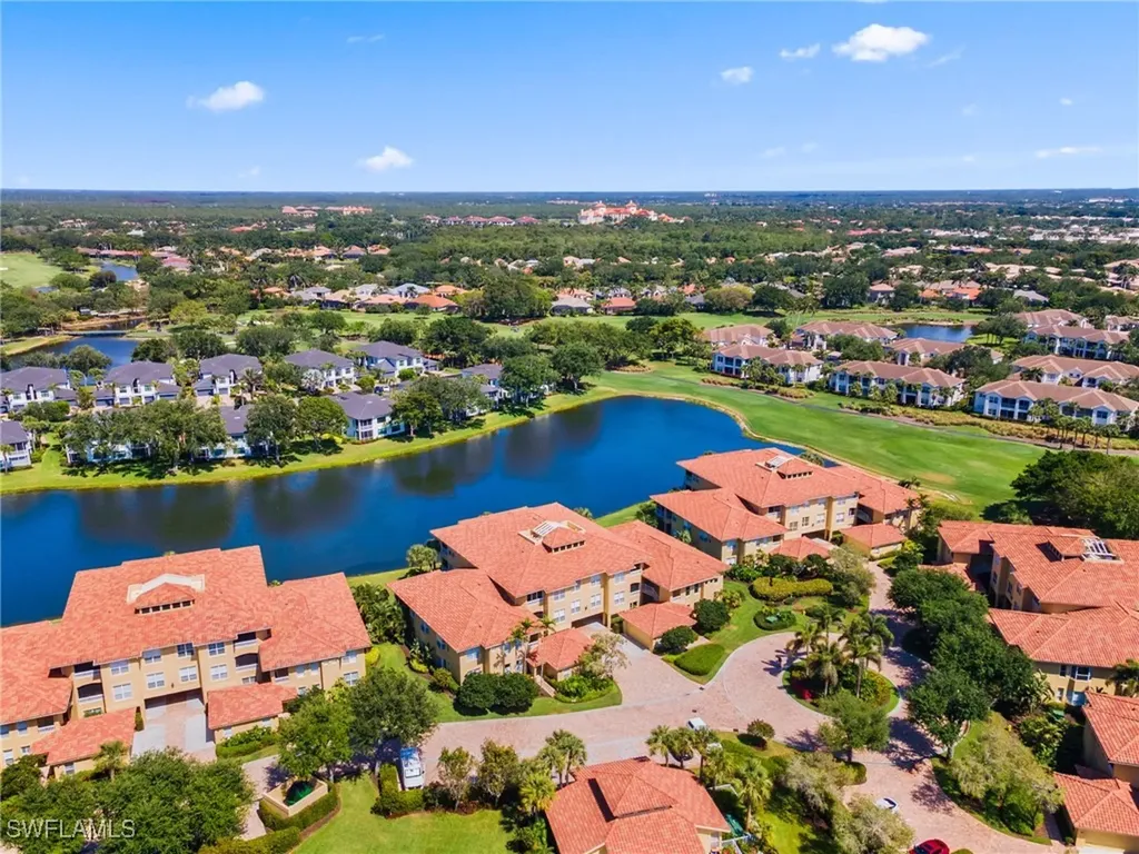 1875 Les Chateaux Boulevard Naples FL 34109