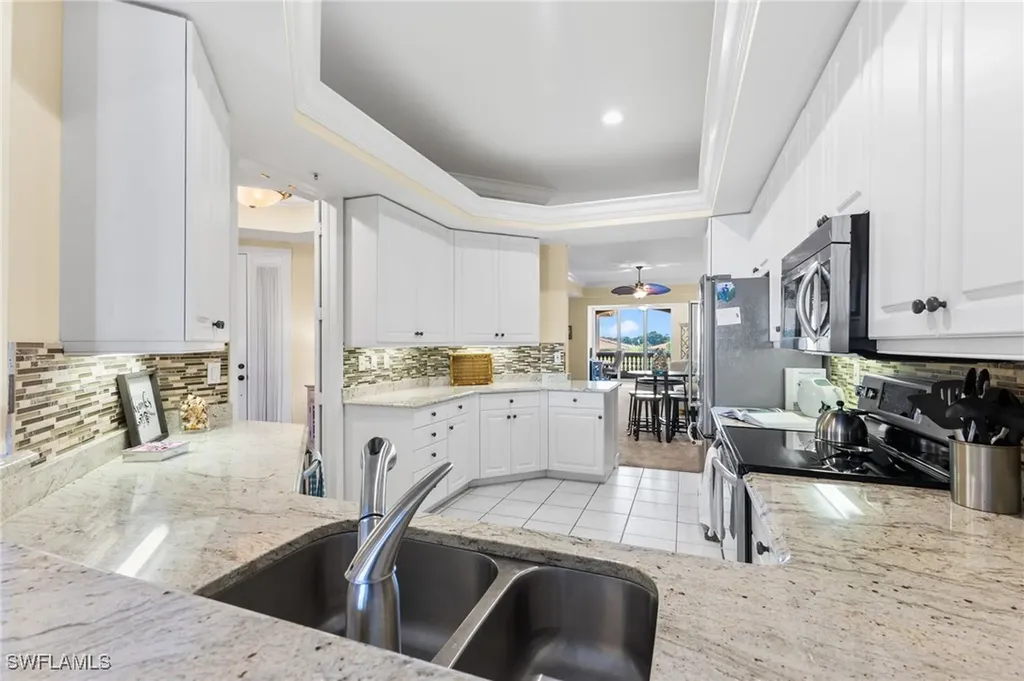 1875 Les Chateaux Boulevard Naples FL 34109