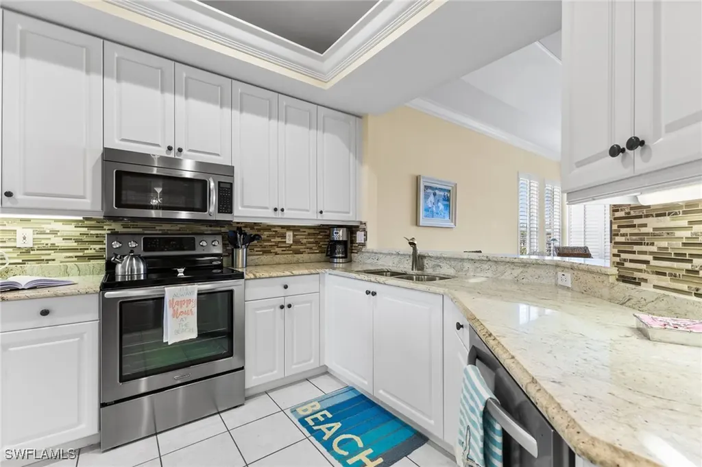 1875 Les Chateaux Boulevard Naples FL 34109