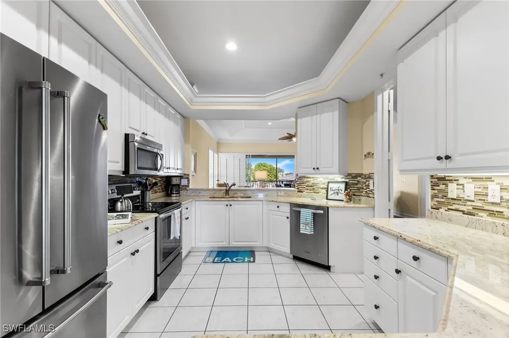 1875 Les Chateaux Boulevard Naples FL 34109