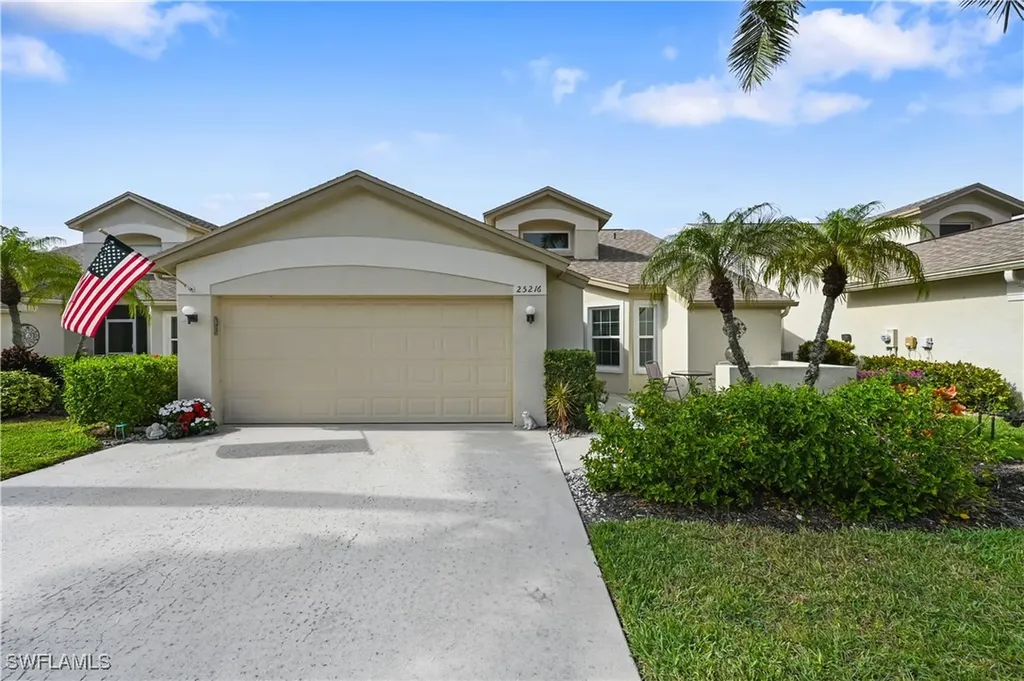Bonita Springs FL, 25216 Golf Lake Circle