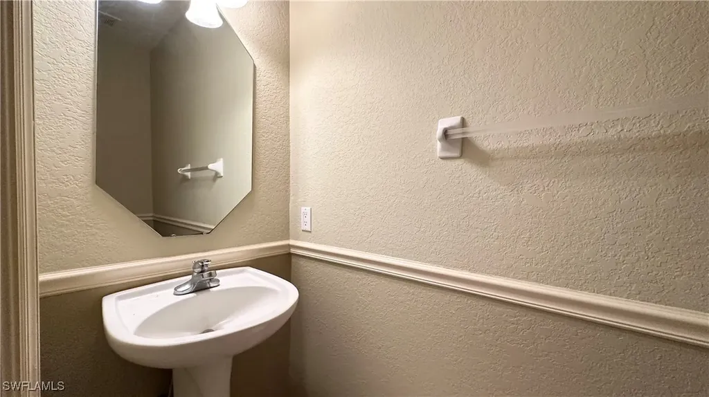 7820 Reflecting Pond Court Fort Myers FL 33907