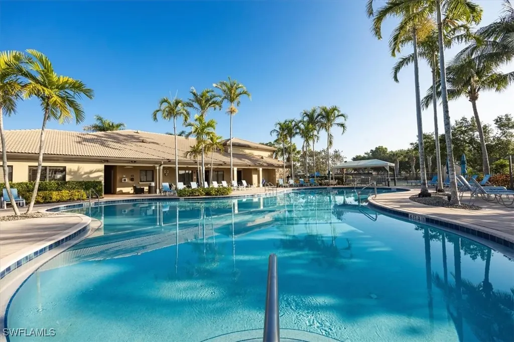 6502 Monterey Point Naples FL 34105