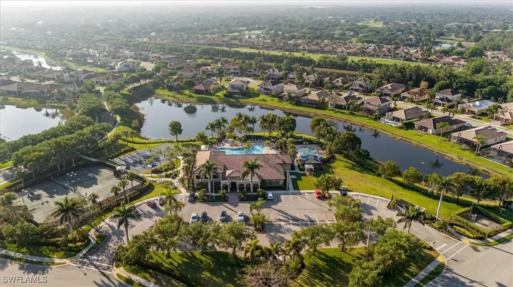 6502 Monterey Point Naples FL 34105