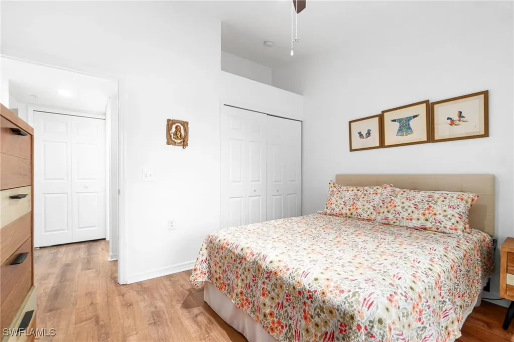 4945 Cougar Court S Naples FL 34109