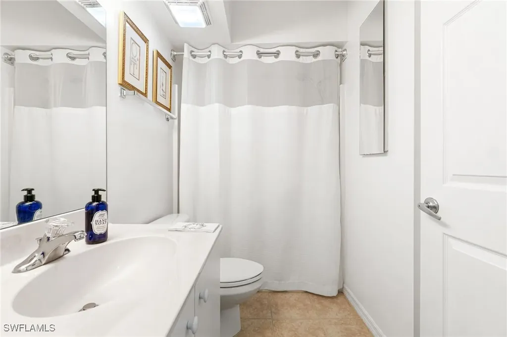 4945 Cougar Court S Naples FL 34109