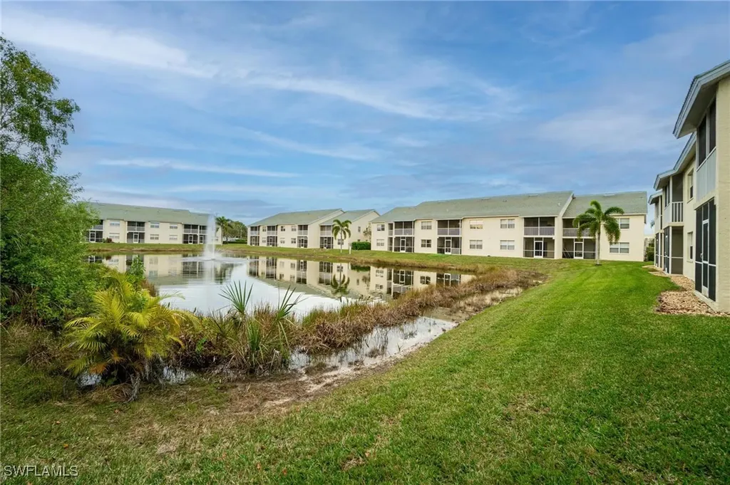 4945 Cougar Court S Naples FL 34109