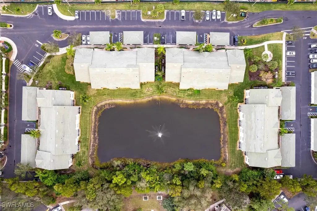 4945 Cougar Court S Naples FL 34109