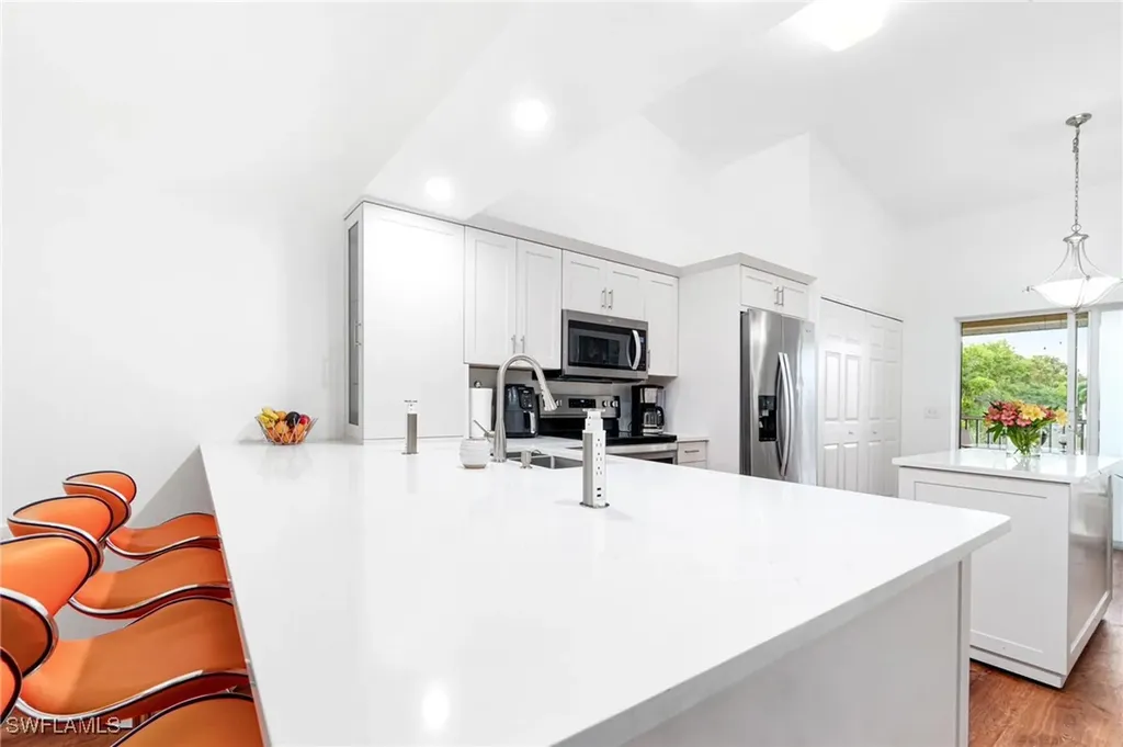 4945 Cougar Court S Naples FL 34109