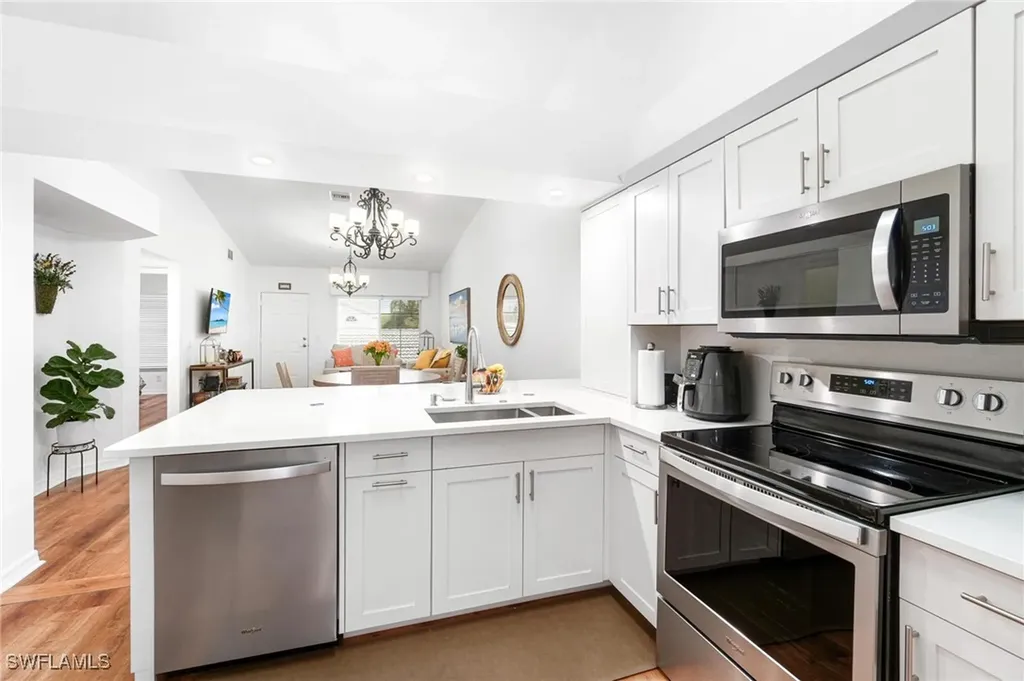 4945 Cougar Court S Naples FL 34109