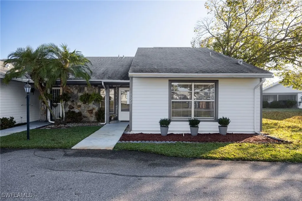 10623 Arlingford Boulevard Lehigh Acres FL 33936