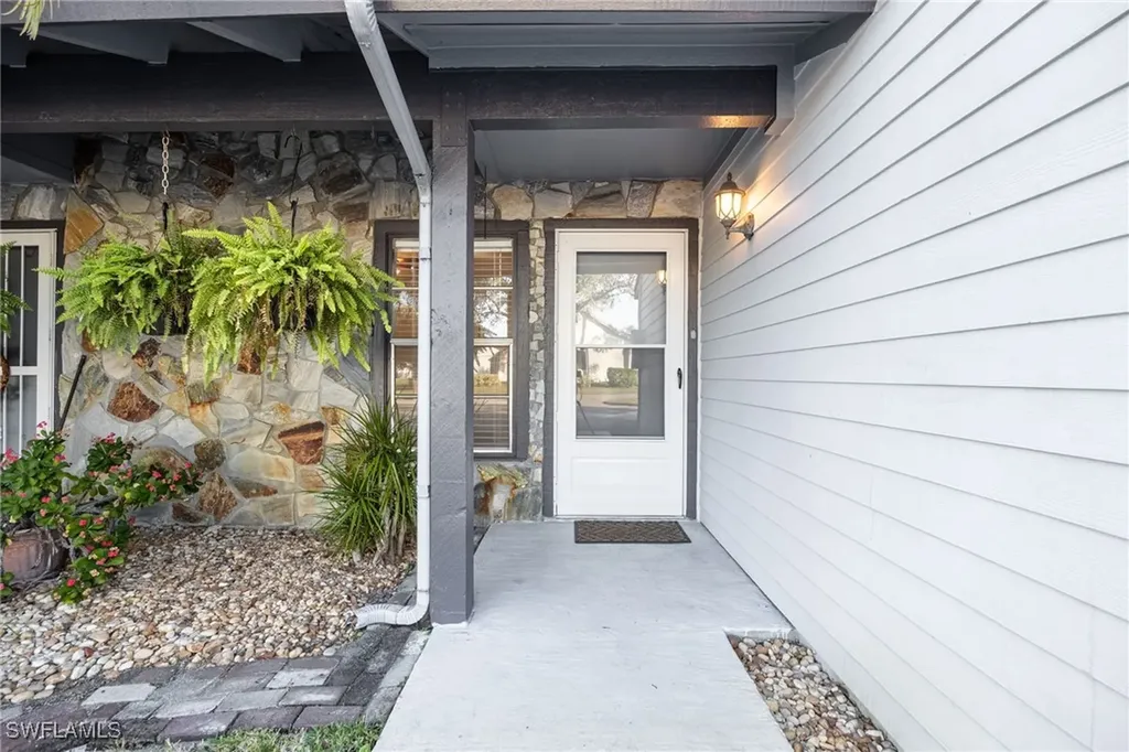 10623 Arlingford Boulevard Lehigh Acres FL 33936