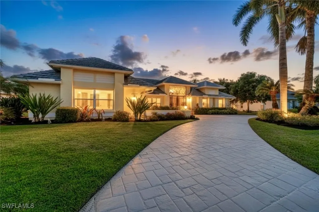 28415 Sombrero Drive Bonita Springs FL 34135