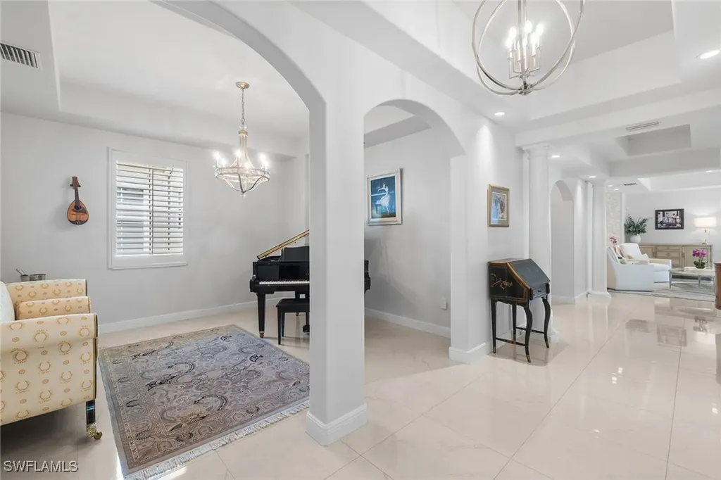 583 Avellino Isle Circle Naples FL 34119