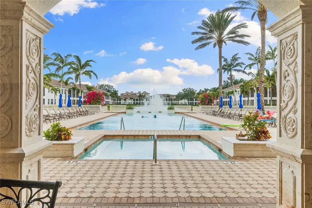 583 Avellino Isle Circle Naples FL 34119