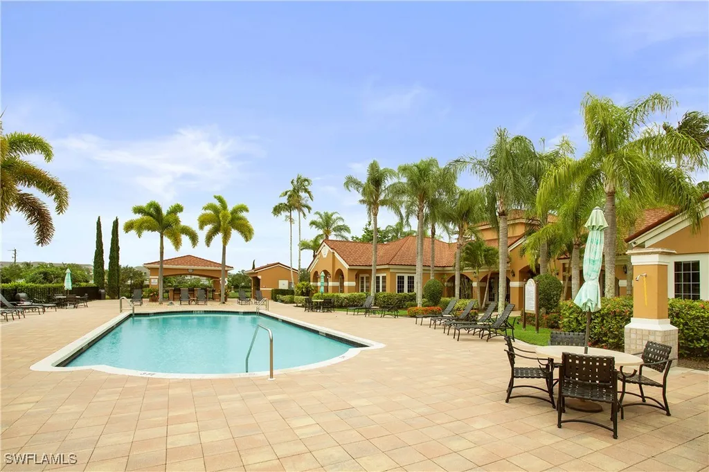Naples FL 34112