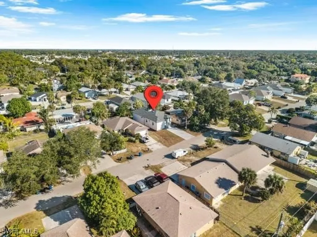 11607 Pawley Avenue Bonita Springs FL 34135