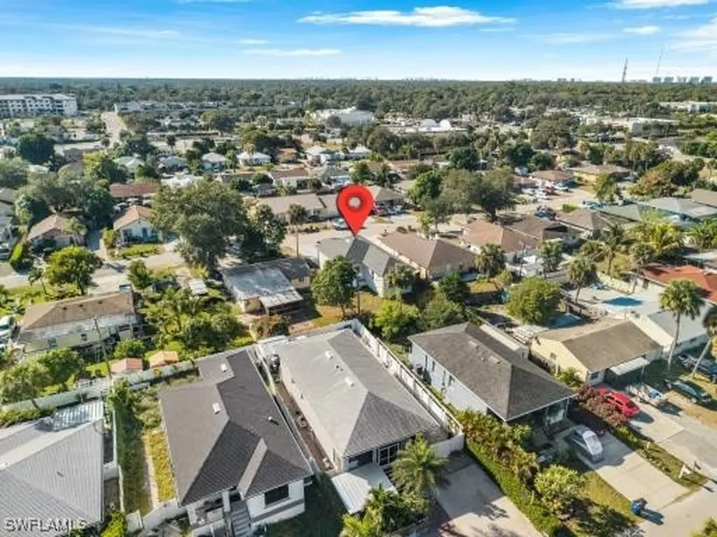 11607 Pawley Avenue Bonita Springs FL 34135