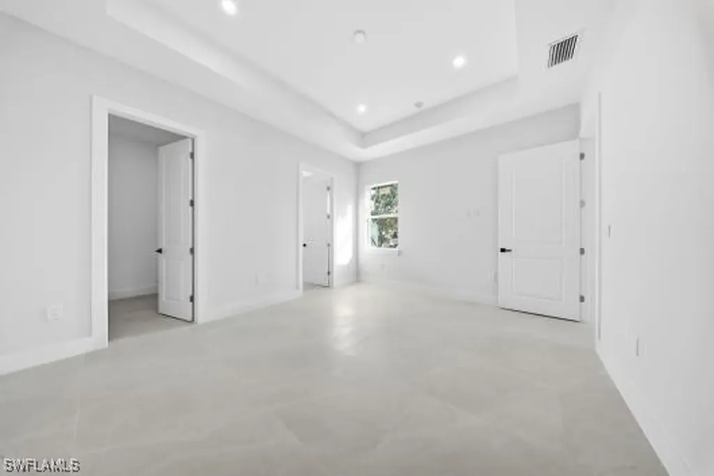 11607 Pawley Avenue Bonita Springs FL 34135