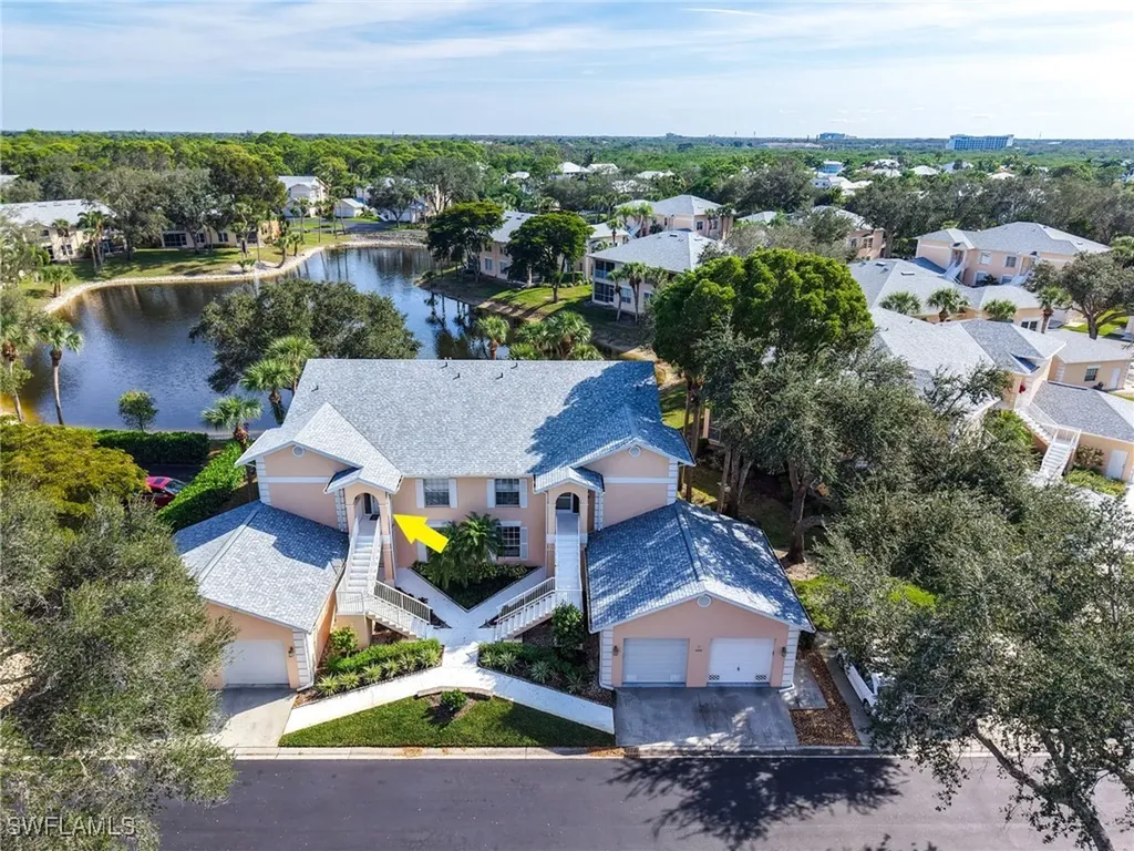 440 Wiggins Lake Court Naples FL 34110