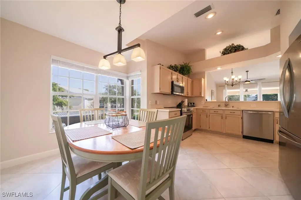 440 Wiggins Lake Court Naples FL 34110