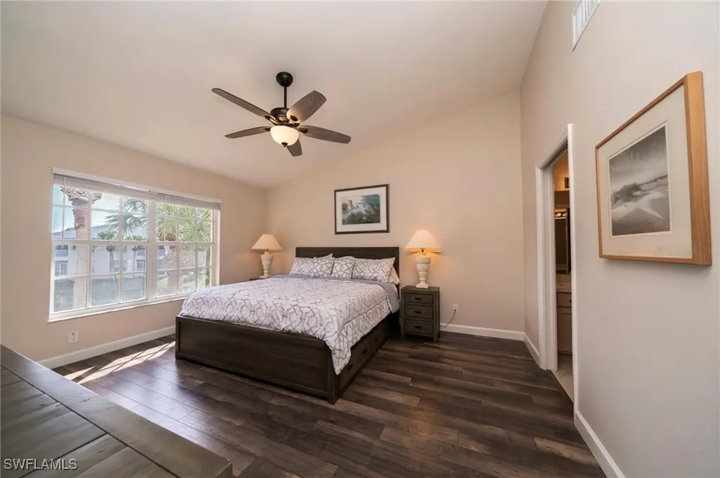 440 Wiggins Lake Court Naples FL 34110